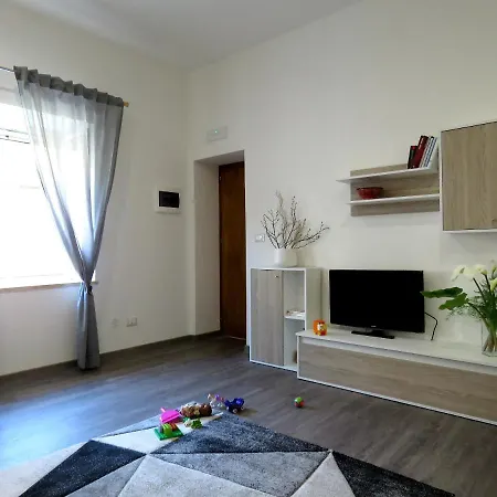 Porta Del Vento فندق مبيت وإفطار جيارديني ناكسوس