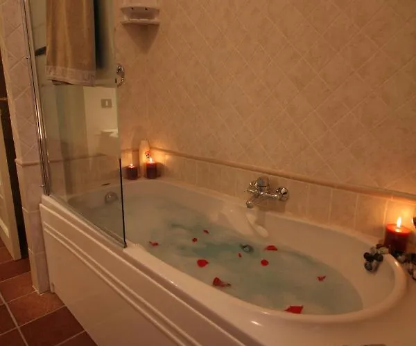 Bed & Breakfast Porta Del Vento 4*