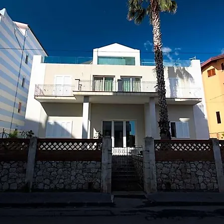 Porta Del Vento לינה וארוחת בוקר