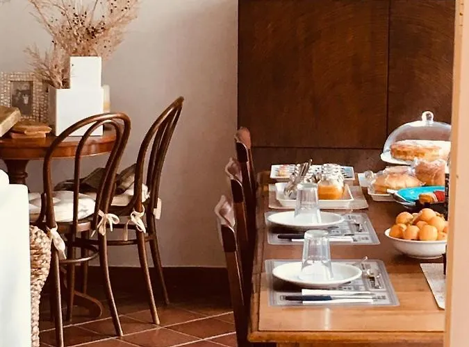 Porta Del Vento Bed and breakfast